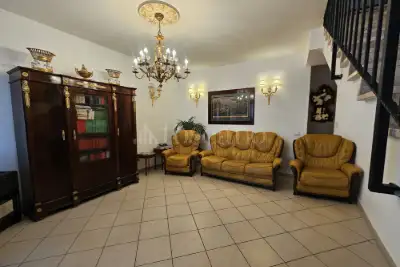 Casa Indipendente in vendita, Via Lombardia, Anzio