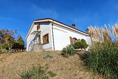 Villa in vendita, Cairo Montenotte via Sant'Anna 9/a, Cairo Montenotte