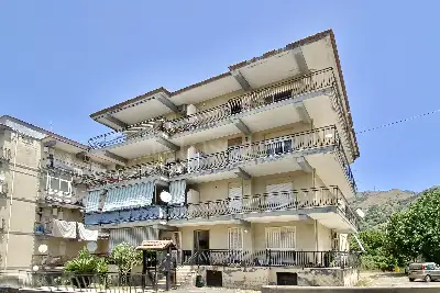 Casa in vendita, Via Umberto I, Gaggi, Gaggi