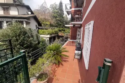 Casa in vendita, Via Noseda, San Fermo della Battaglia