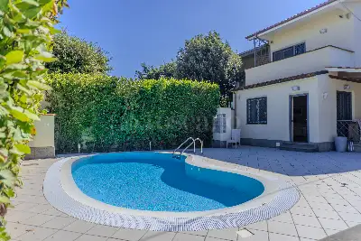 Villa Bifamiliare in vendita, Via Gioiosa Marea, Fiumicino