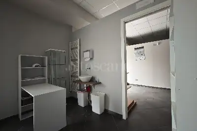 Negozio in vendita, Via Conte d'Arras, Siena