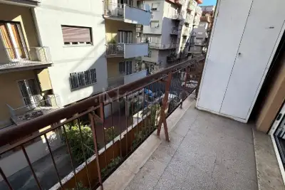 Casa in vendita, Via Giacomo Bresadola, Roma
