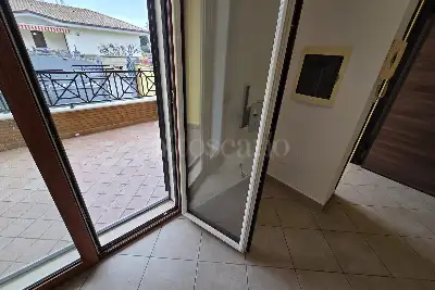 Villa Plurifamiliare in vendita, Via Volta Mantovana, Roma