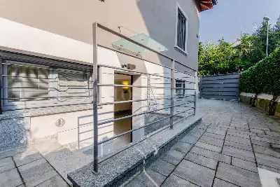 Villa in vendita, Via Privata Bitonto, Milano