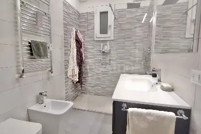 Casa in vendita, Via Mantova, Brescia