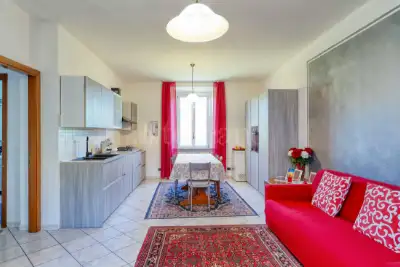 Villa Bifamiliare in vendita, Via della Repubblica, Bisuschio