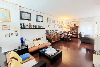 Villino a Schiera in vendita, Via Calcinaia, Roma