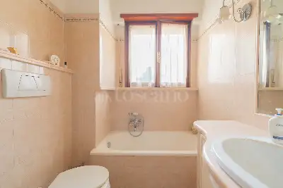 Casa in vendita, Via Tancredi Cartella, Roma