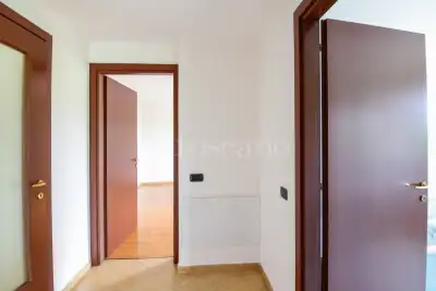 Casa in vendita, Via Gabriele D'Annunzio, Como