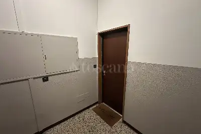 Casa in vendita, via Vittorio Locchi, Brescia