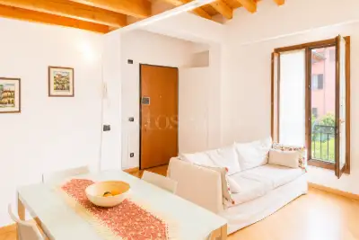 Casa in vendita, Via Giuseppe Garibaldi, Padenghe sul Garda