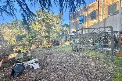 Capannone in affitto, Via variante est, Manocalzati