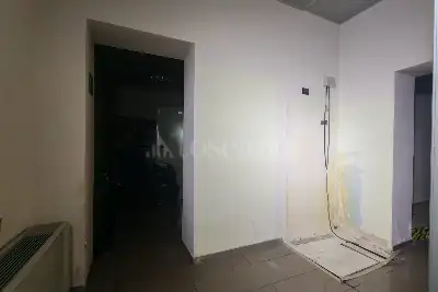 Negozio in vendita, Piazza Giovanni Paolo II , San Vito dei Normanni