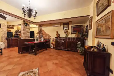 Villa Plurifamiliare in vendita, Via Ermesianatte, Roma