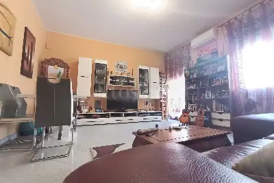 Casa in vendita, Via Umberto Grosso, Roma