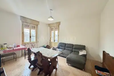 Casa in vendita, Via Mario Longhi, Brescia