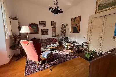 Casa in vendita, Via Cavour, Roma