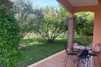 Villa in vendita, Via Afrodite, Pomezia