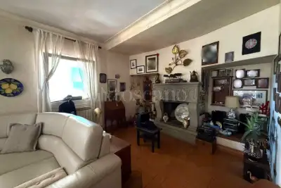 Villa Plurifamiliare in vendita, Vicolo della Riserva del Fontanile, Roma