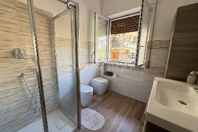 Casa in vendita, Via Umbria, Pescara