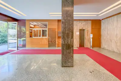 Casa in vendita, Viale Luigi Majno, Milano
