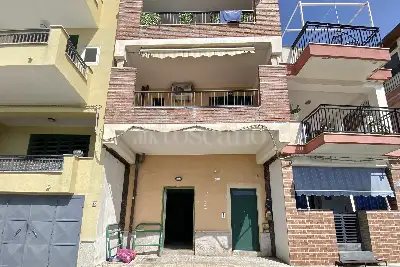 Negozio in vendita, Via Luigi Rizzo , Letojanni, Letojanni
