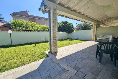 Villa in vendita, Via dei Faggi, Anzio