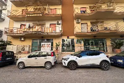 Negozio in vendita, Via Marco Tullio Cicerone, Bagheria