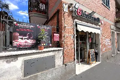 Negozio in vendita, Via Gaetano Rappini, Roma
