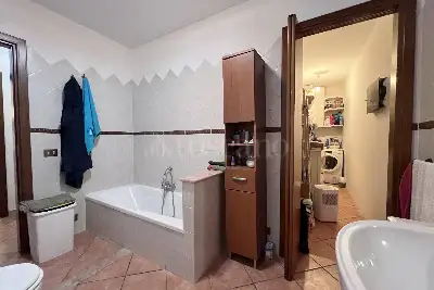 Casa in vendita, Via Monte del Marmo, Roma