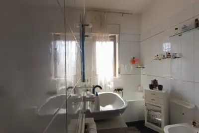 Casa Indipendente in vendita, Via Montello, San Giovanni la Punta