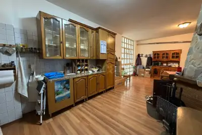 Villa in vendita, Via Taleggio, Roma