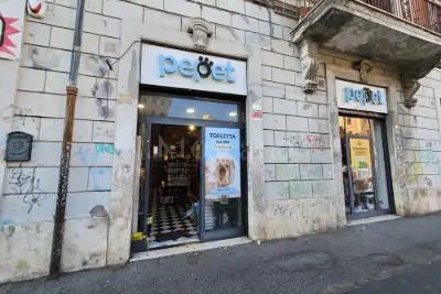 Negozio in affitto, Largo Brindisi, Roma