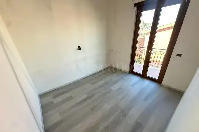 Casa in vendita, Via ponte buggianese , Roma