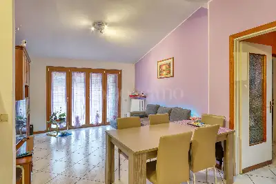 Casa in vendita, Vicolo Canicci, Marchirolo