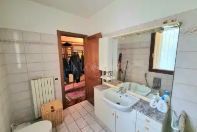 Casa in vendita, Via G. Rossini, Concesio