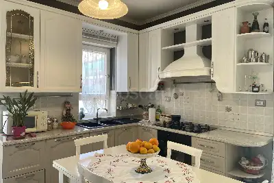 Casa in vendita, lungomare duca degli abruzzi, Roma