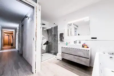 Casa in vendita, via Parigi 6 Olbia , Olbia