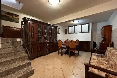 Villino a Schiera in vendita, Via Zaccaria Betti, Roma