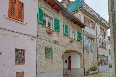 Casa in vendita, Vicolo Canicci, Marchirolo