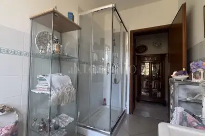 Casa in vendita, Via Teresa Bandettini, Lucca
