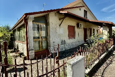 Casa Indipendente in vendita, Via del Santellone, Brescia