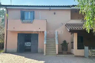 Villa in vendita, Via Armungia, Fiumicino