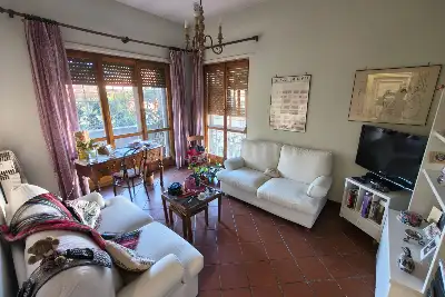 Villino a Schiera in vendita, Via Calosso, Roma