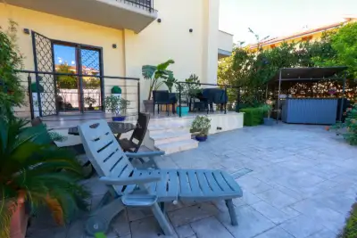 Villa Plurifamiliare in vendita, Via Stesicoro, Roma