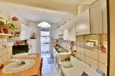 Casa in vendita, Via Andrea Alciato, Como