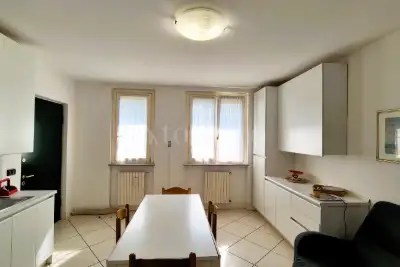 Casa in affitto, Via Leopardi, Cantù