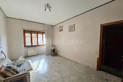 Casa in vendita, Via Deruta, Roma