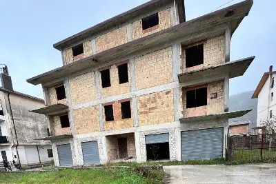 Casa Indipendente in vendita, Via Polveriera, Capistrello